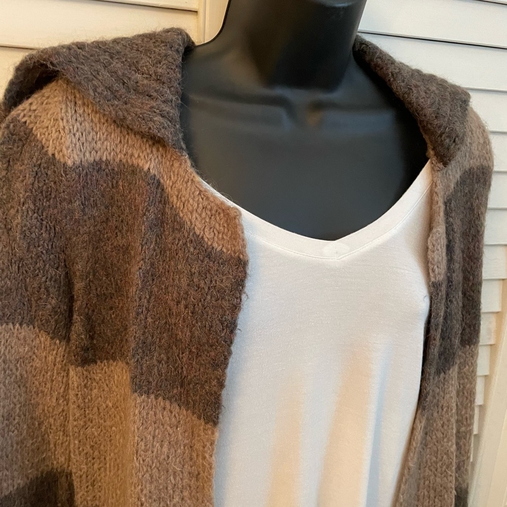Ann Taylor open cardigan